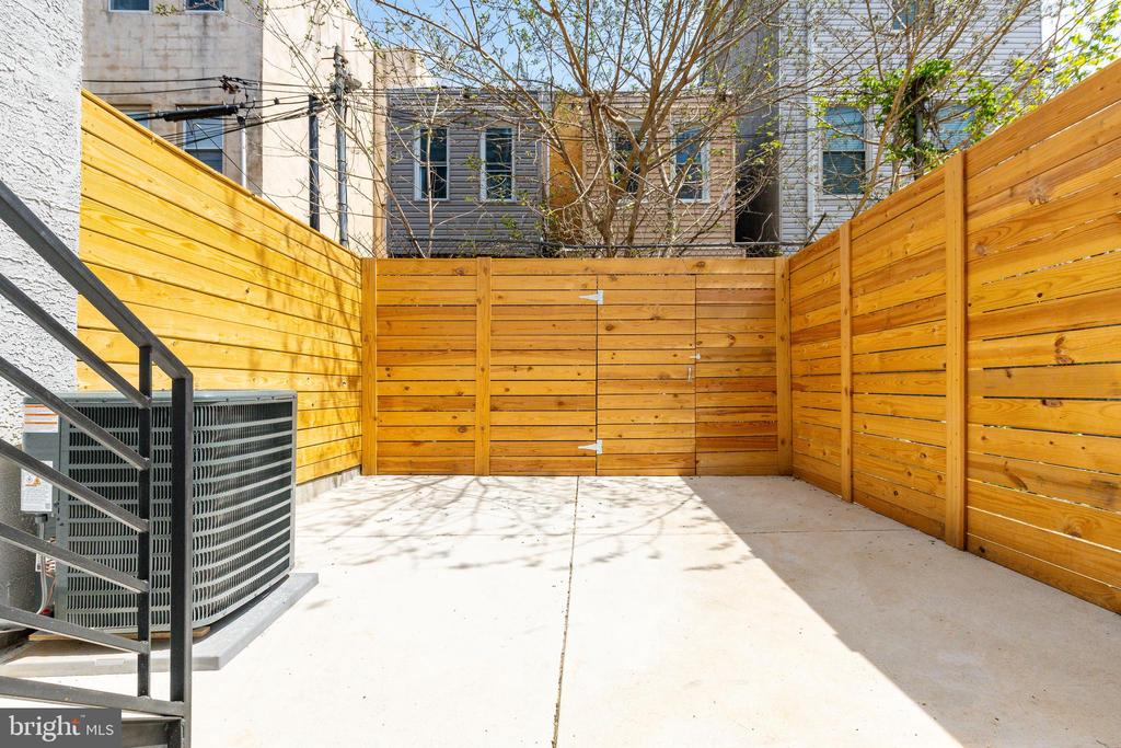 1161 S 19TH STREET
