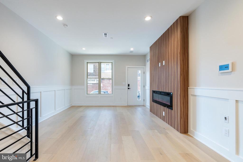 1161 S 19TH STREET