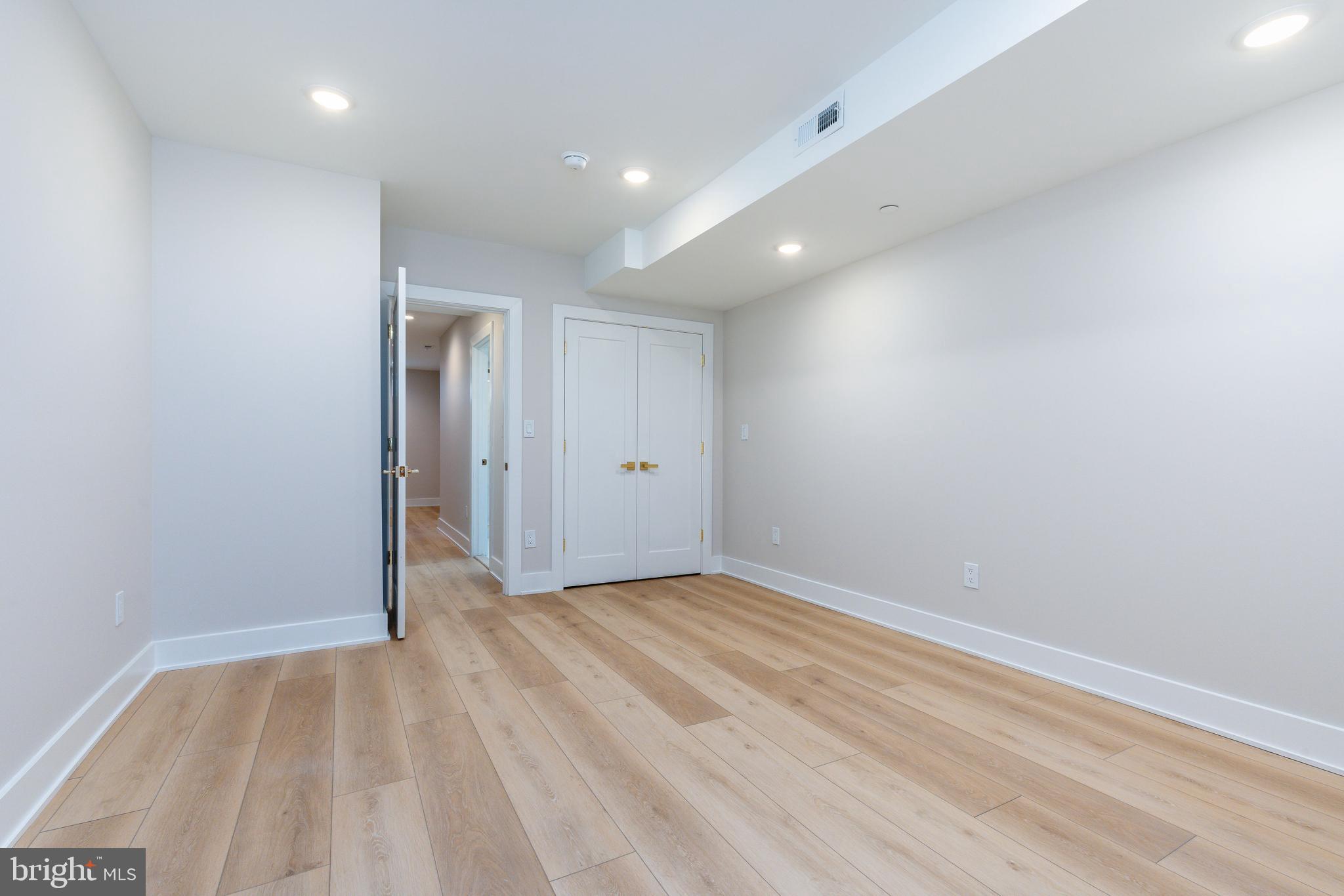 1161 S 19TH STREET