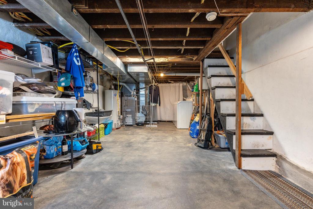 1218 E PALMER STREET