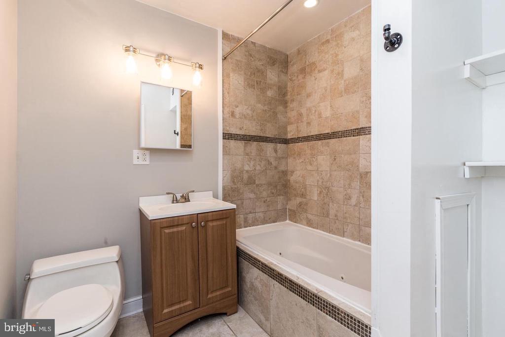 1233 N 16TH STREET A