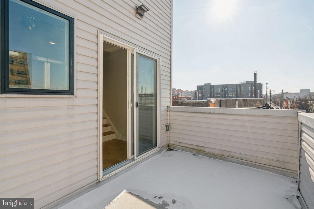1335 N 30TH STREET