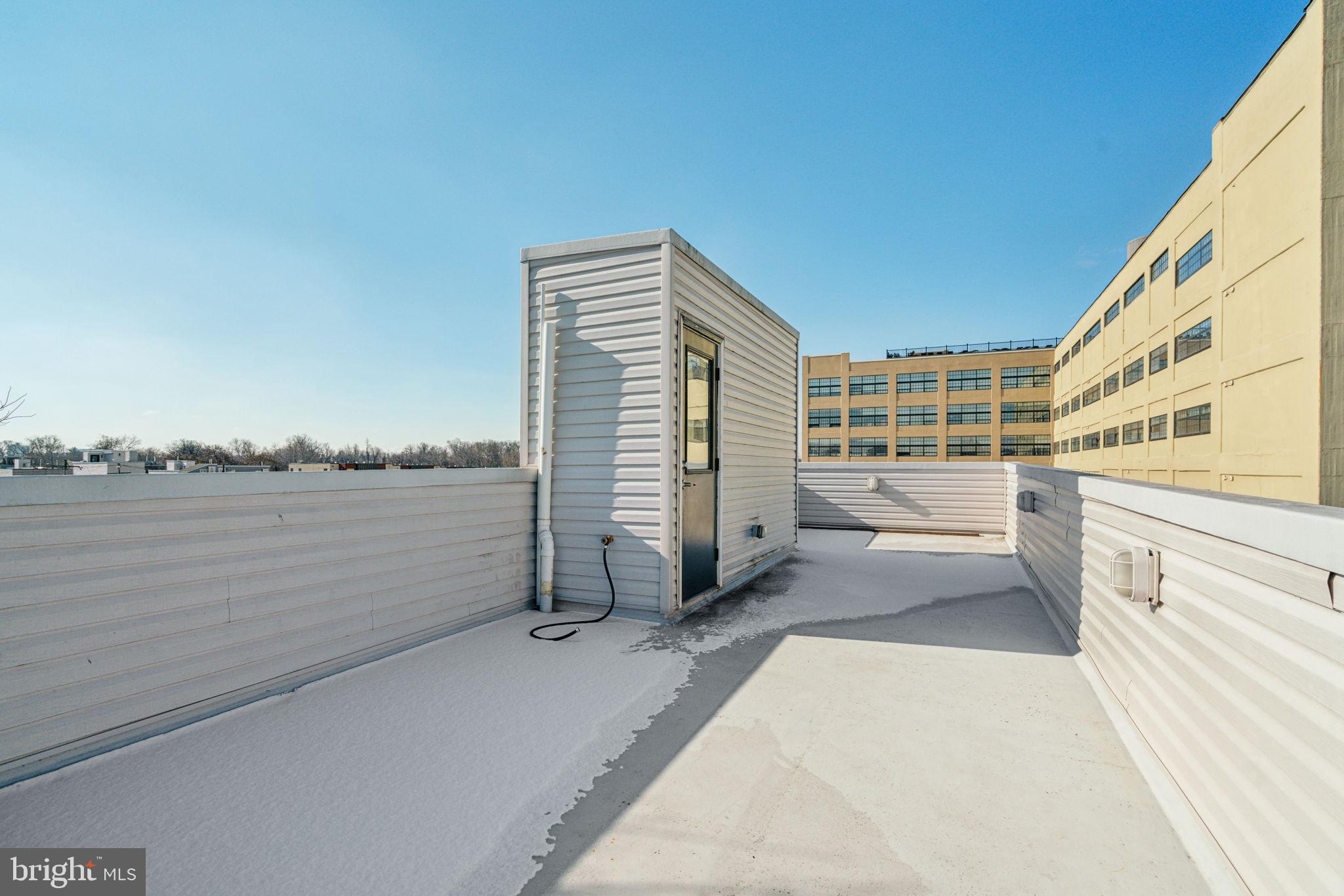 1335 N 30TH STREET