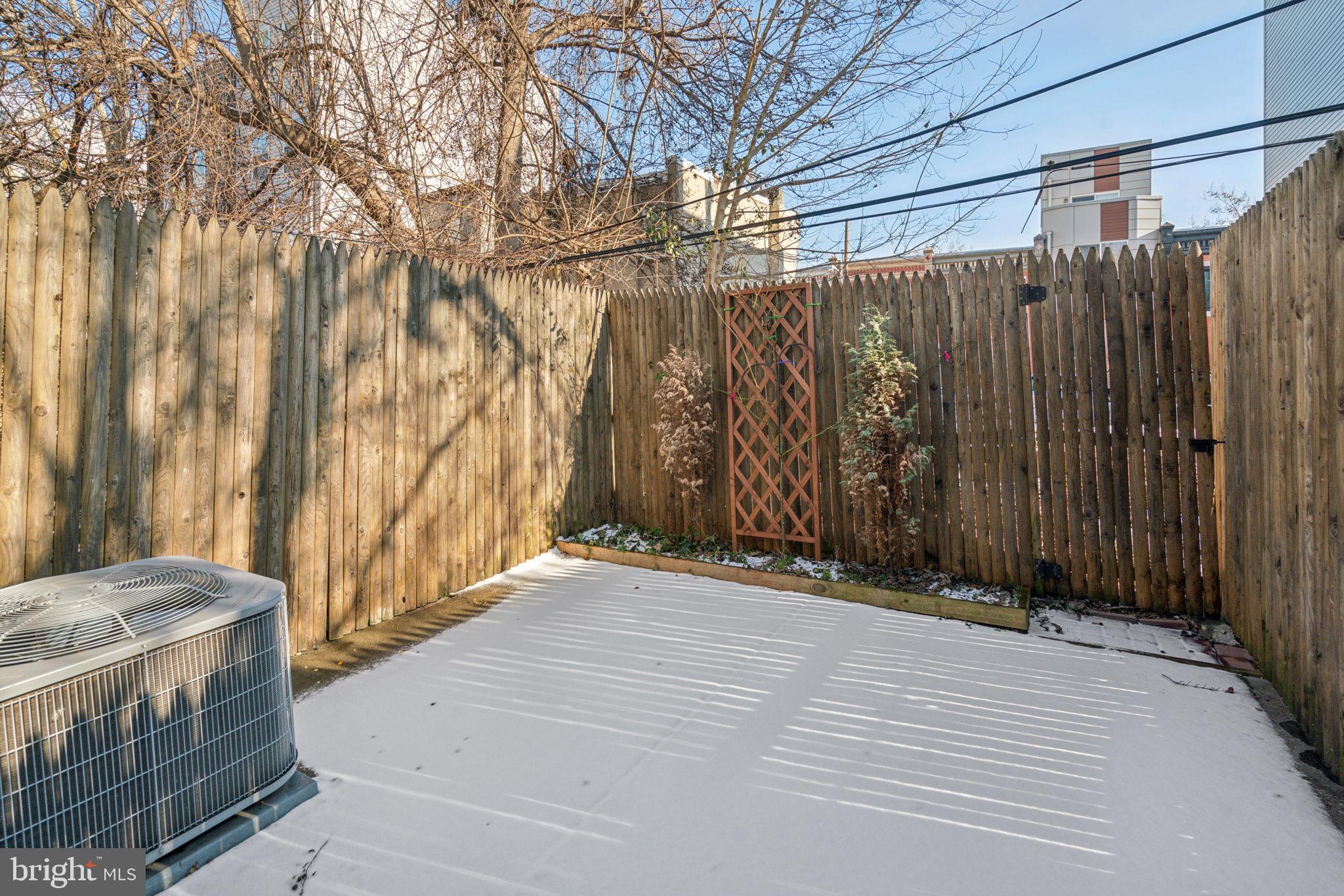 1335 N 30TH STREET