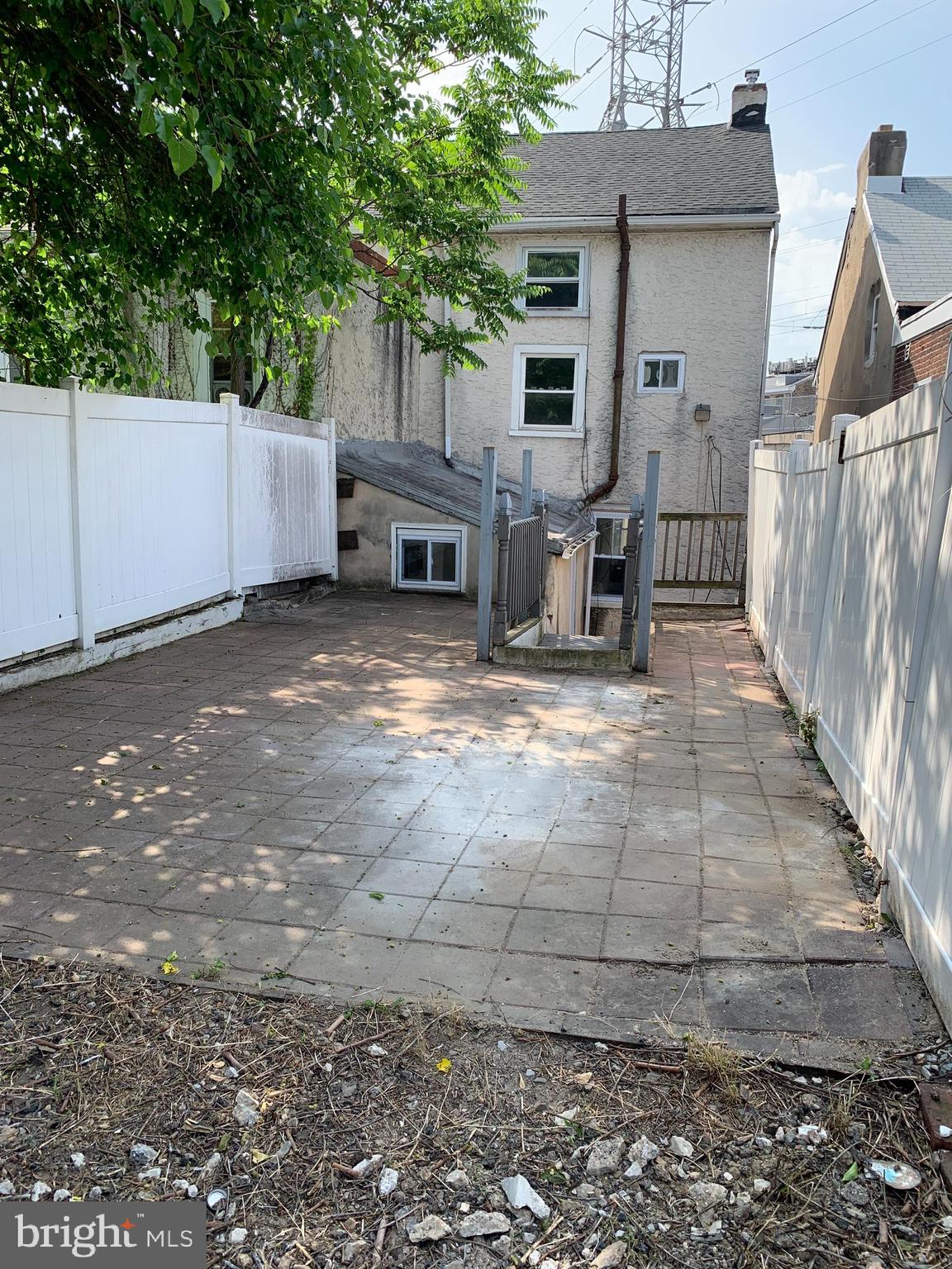 120 GRAPE STREET