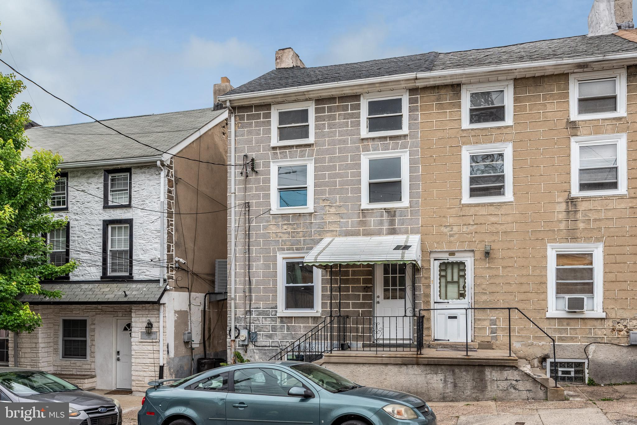 120 GRAPE STREET