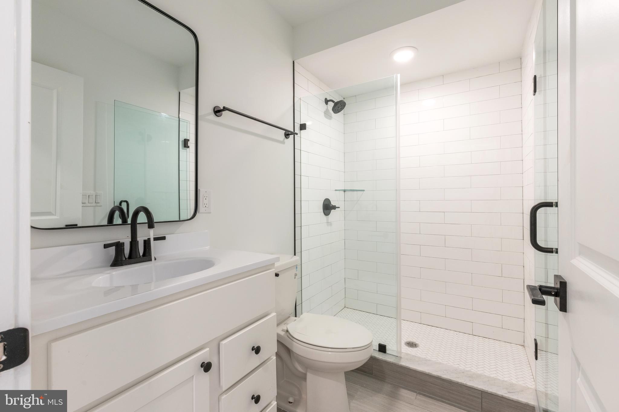 2120 W MASTER STREET 2