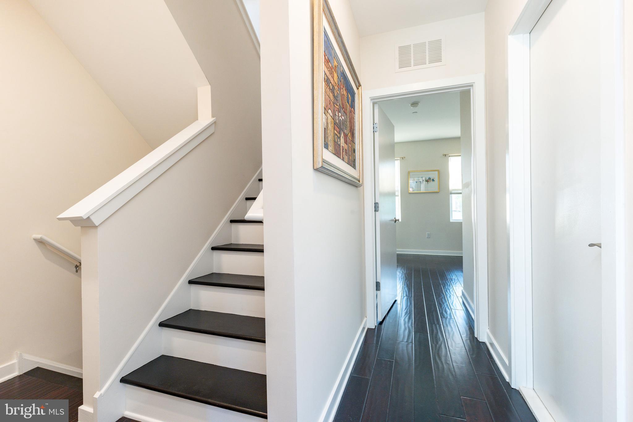 142 W MASTER STREET