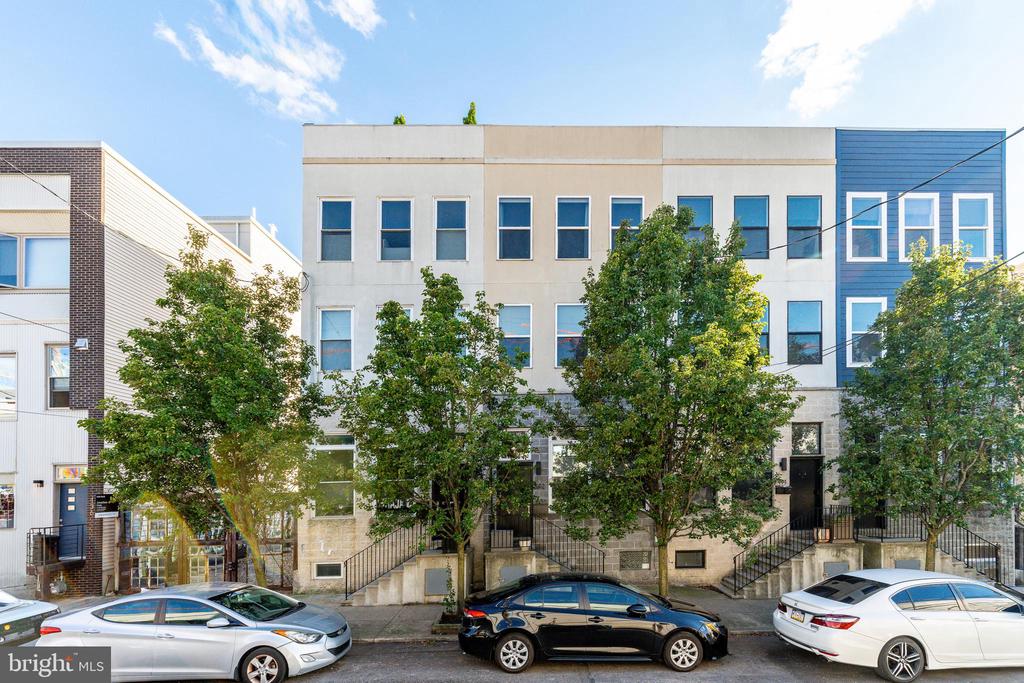 142 W MASTER STREET