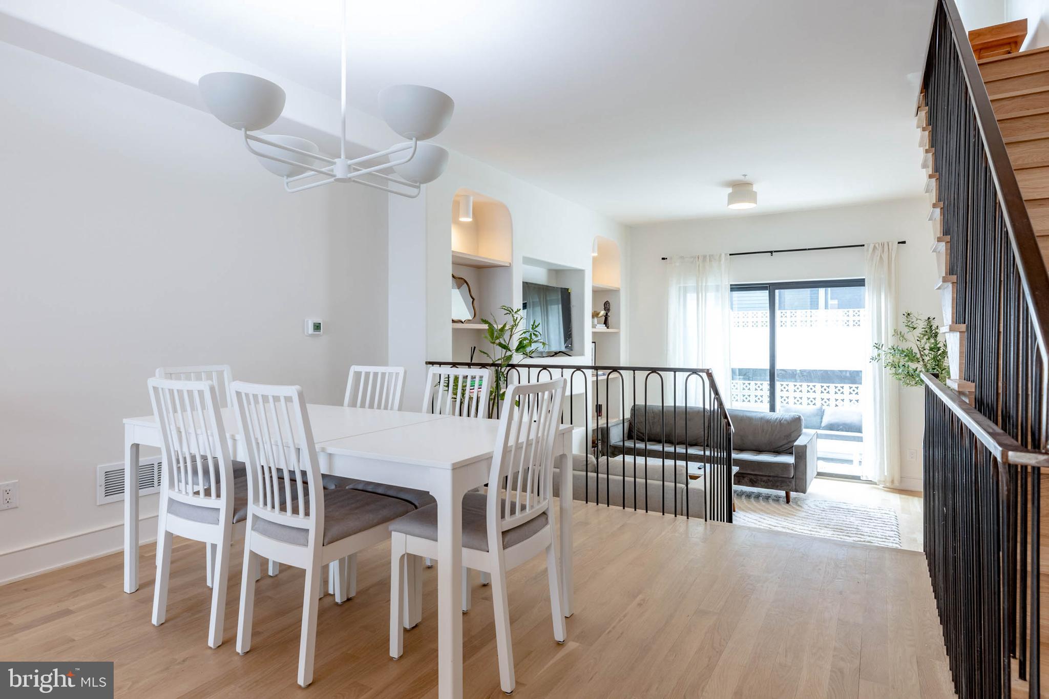 1714 MONTROSE STREET 4