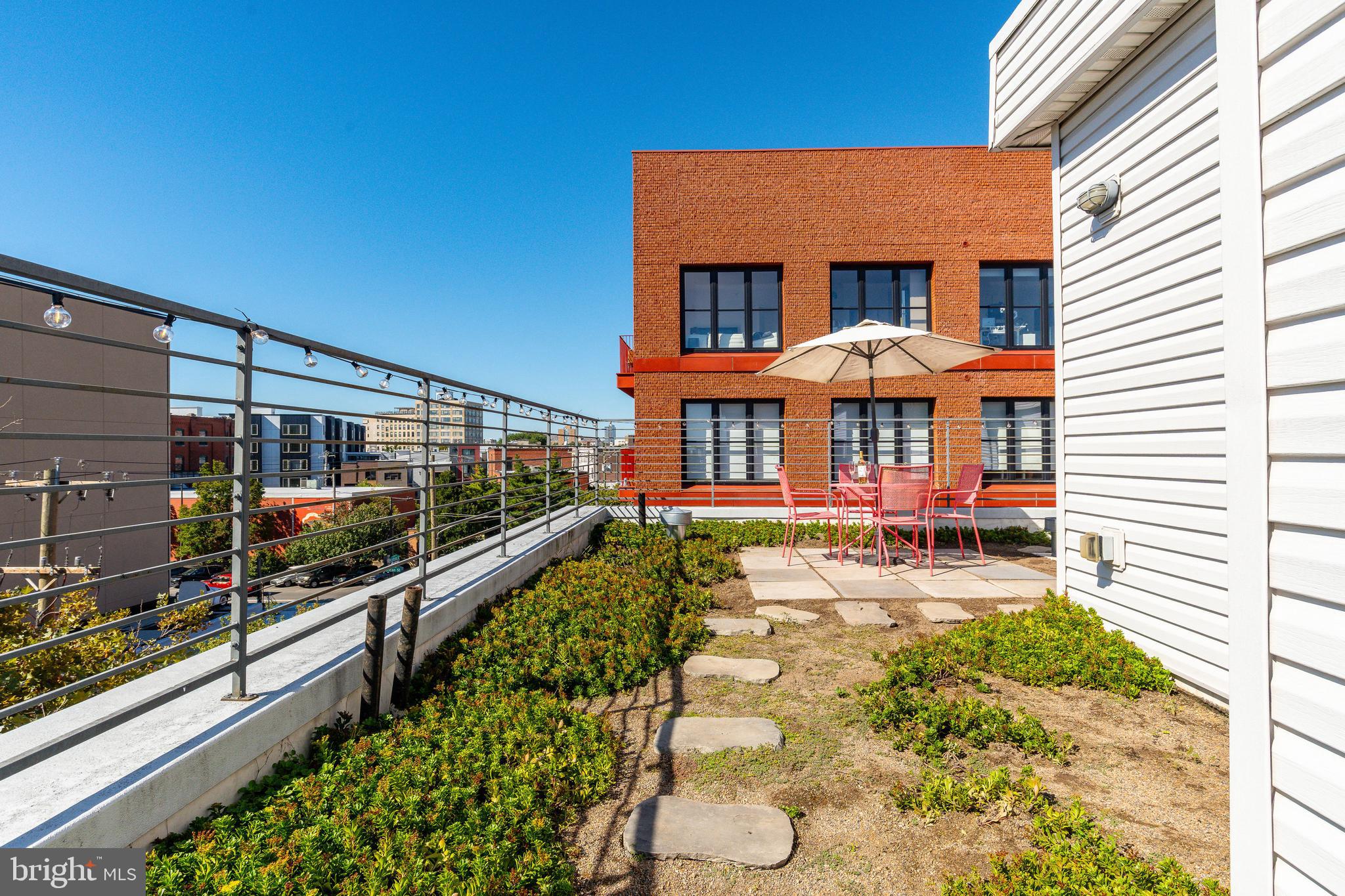 1500 N PHILIP STREET
