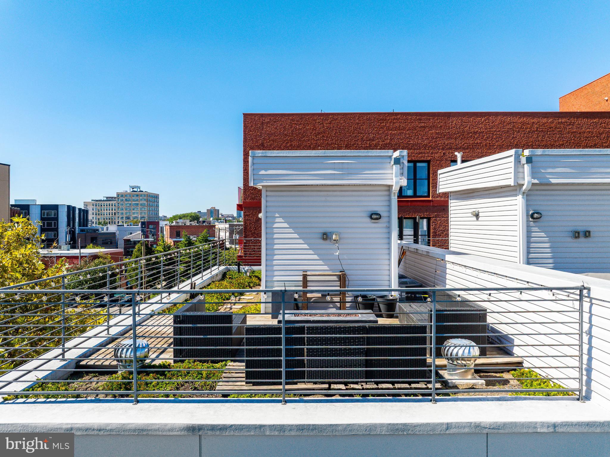 1500 N PHILIP STREET