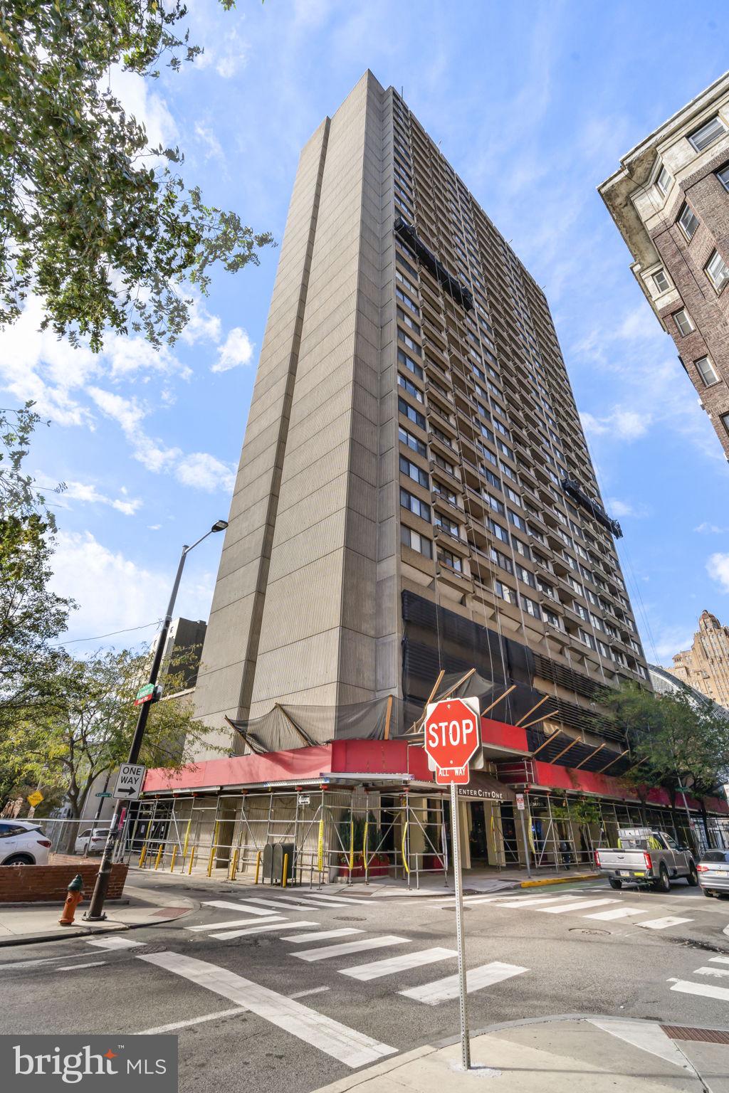 1326 SPRUCE STREET 42 1504