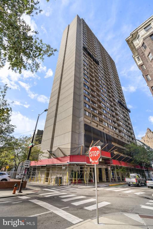 1326 SPRUCE STREET 42 1504