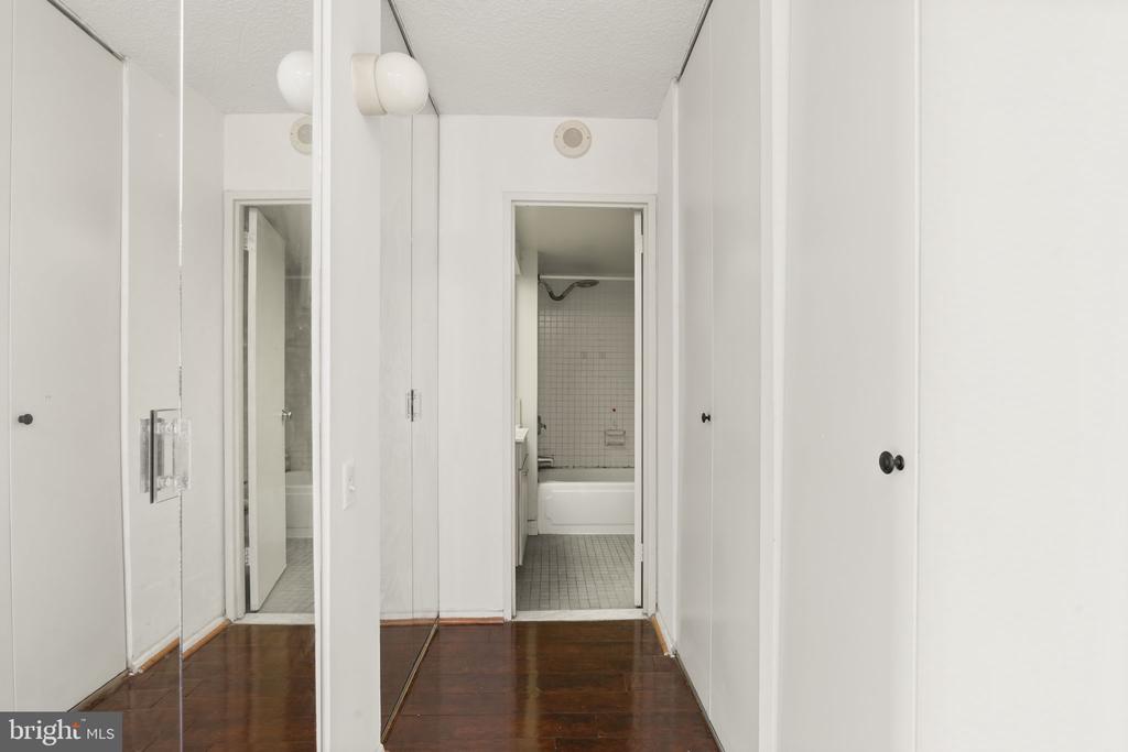 1326 SPRUCE STREET 42 1502
