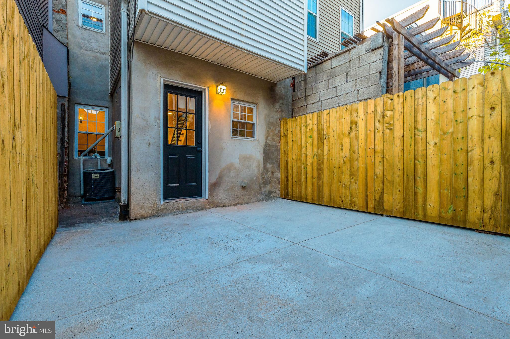 1930 GERRITT STREET