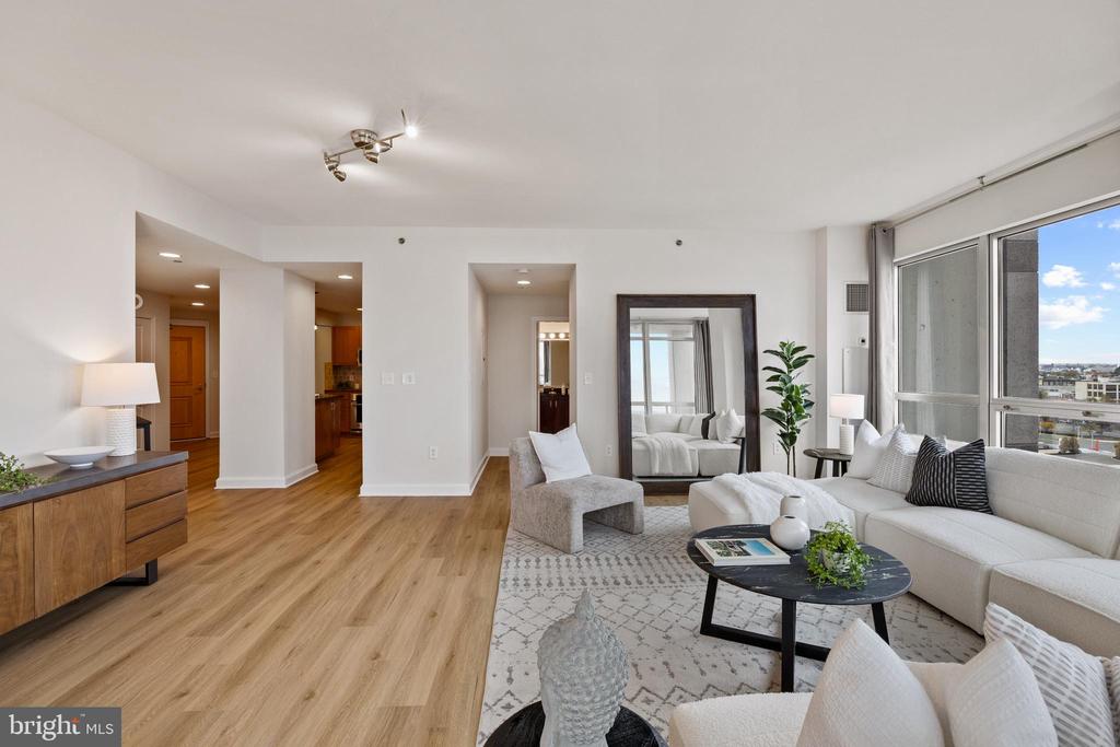 901 N PENN STREET R901