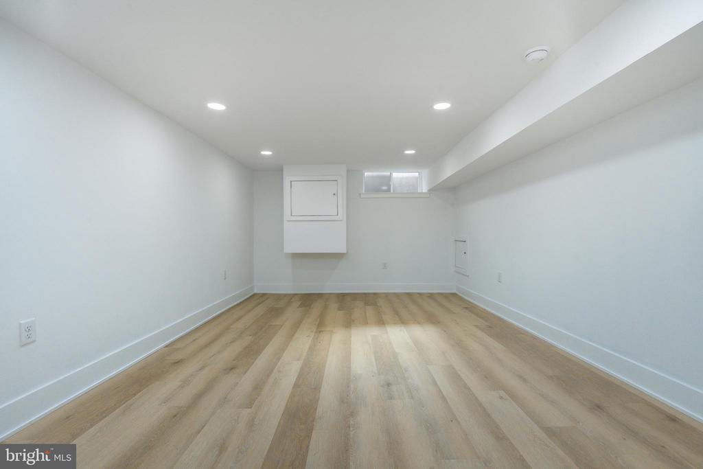 351 FITZGERALD STREET
