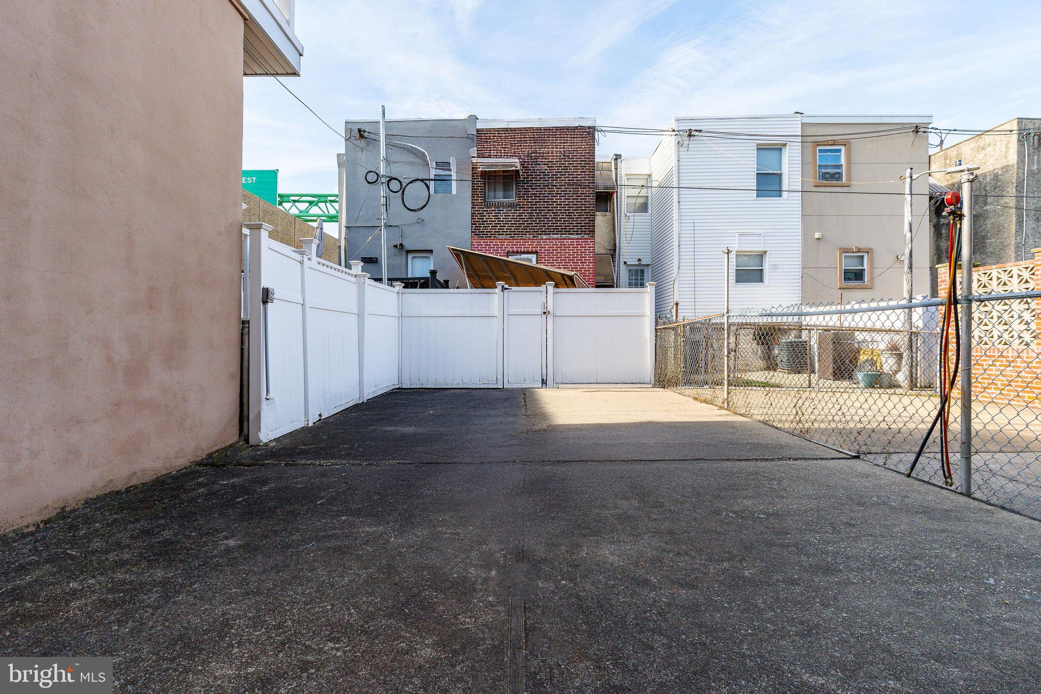 3016 S 17TH STREET