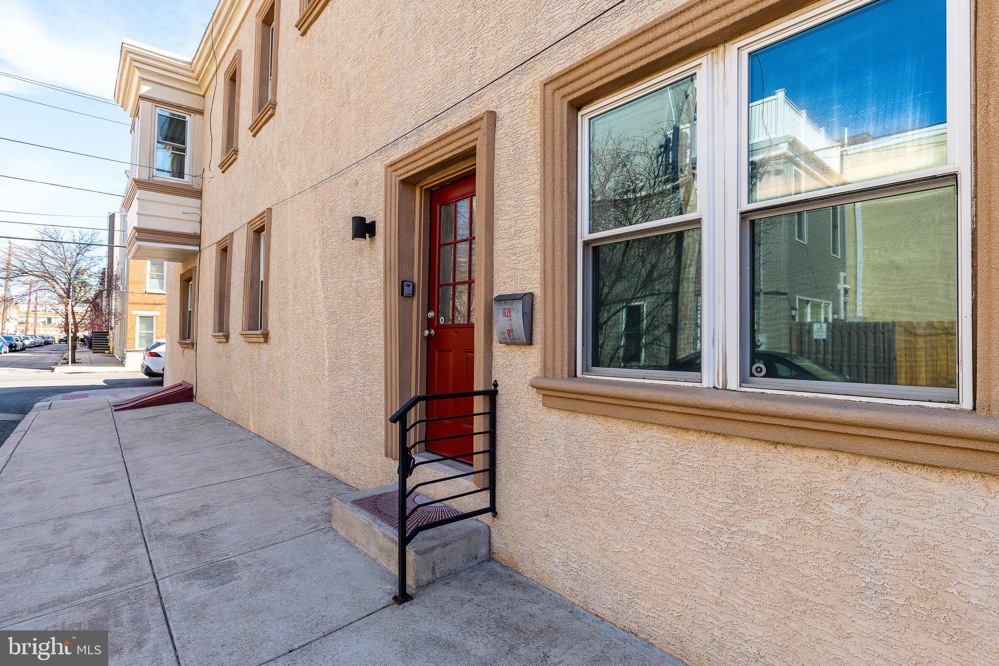 1626 S 19TH STREET