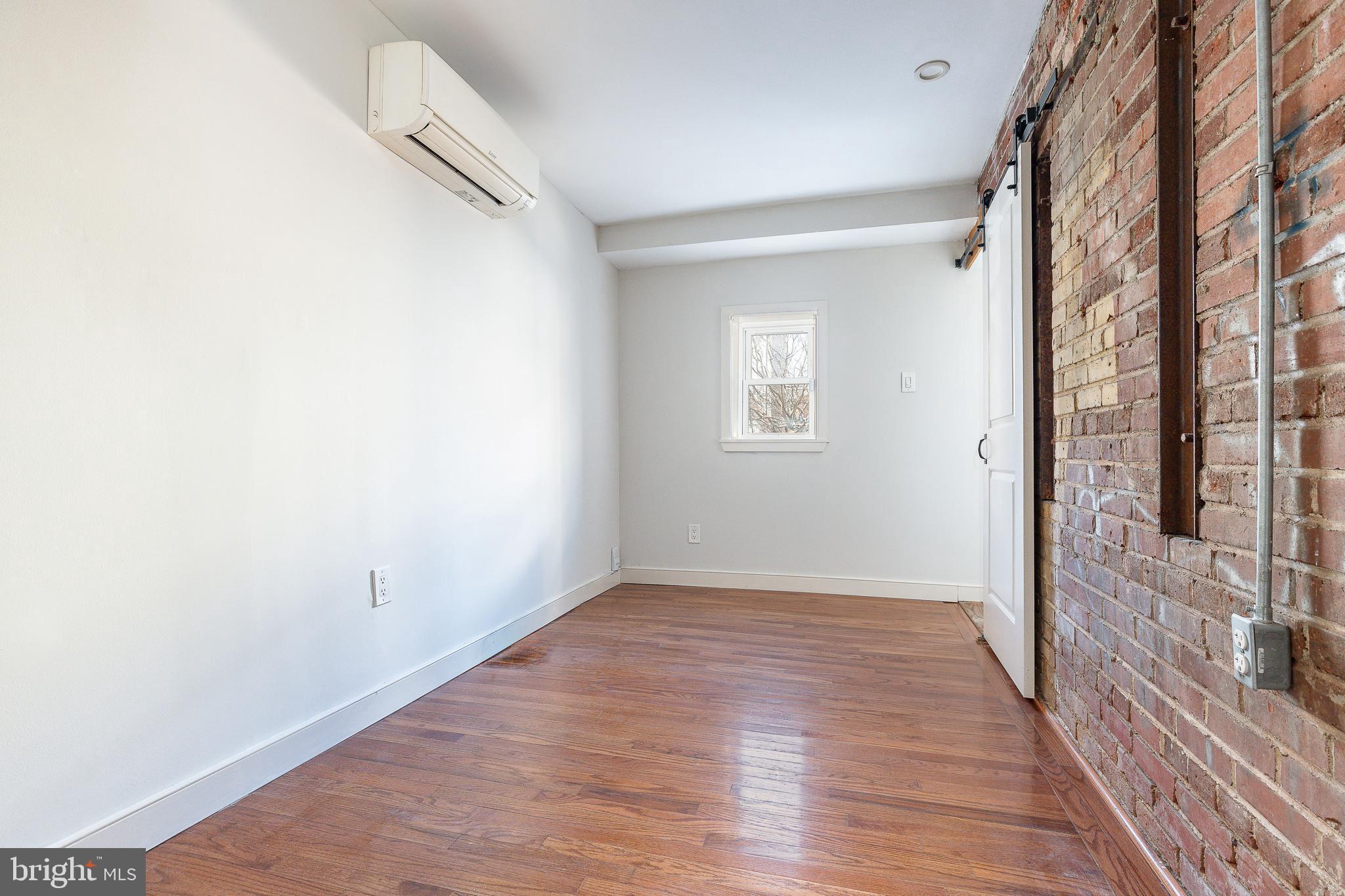 1626 S 19TH STREET