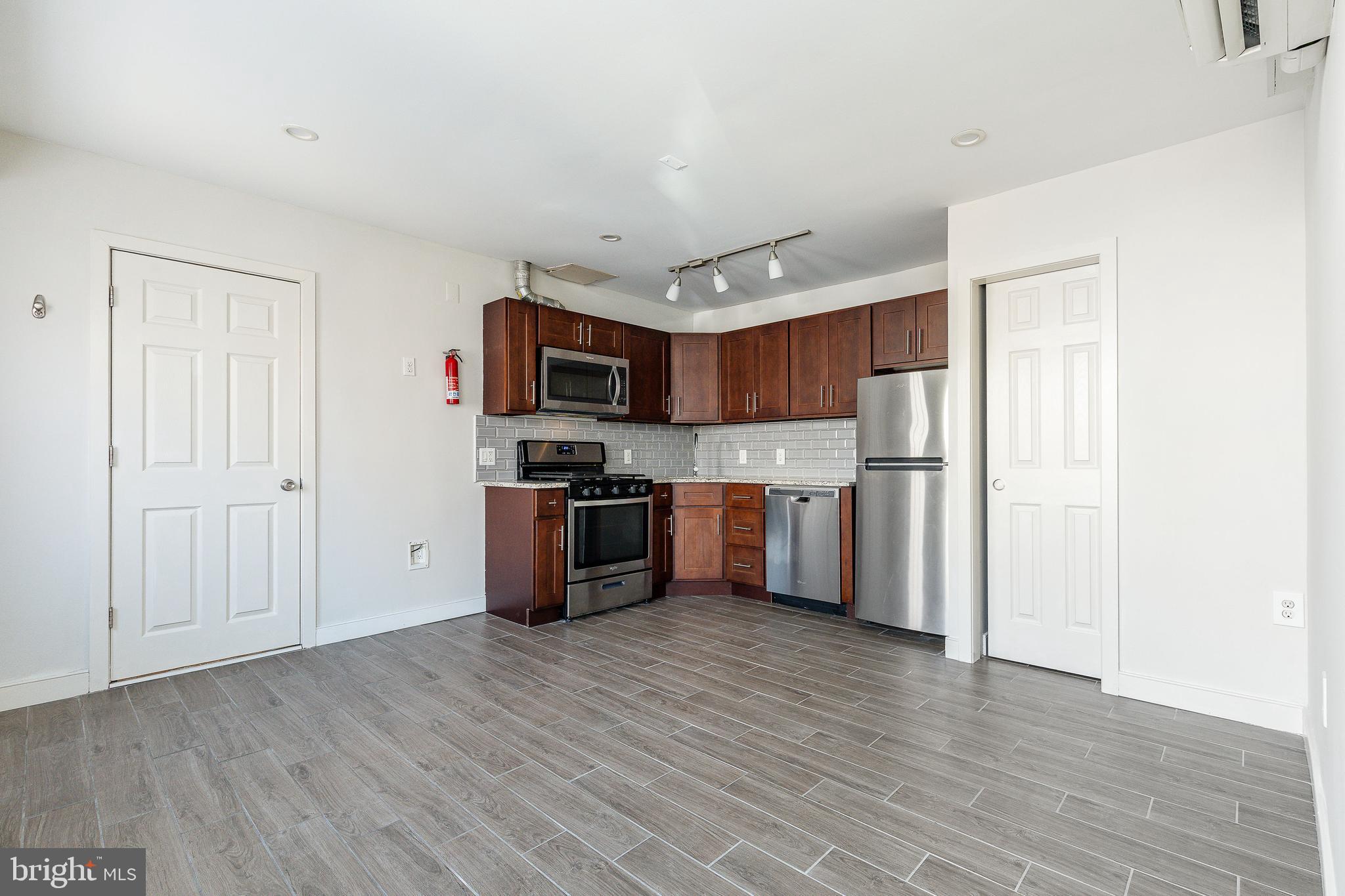 1626 S 19TH STREET