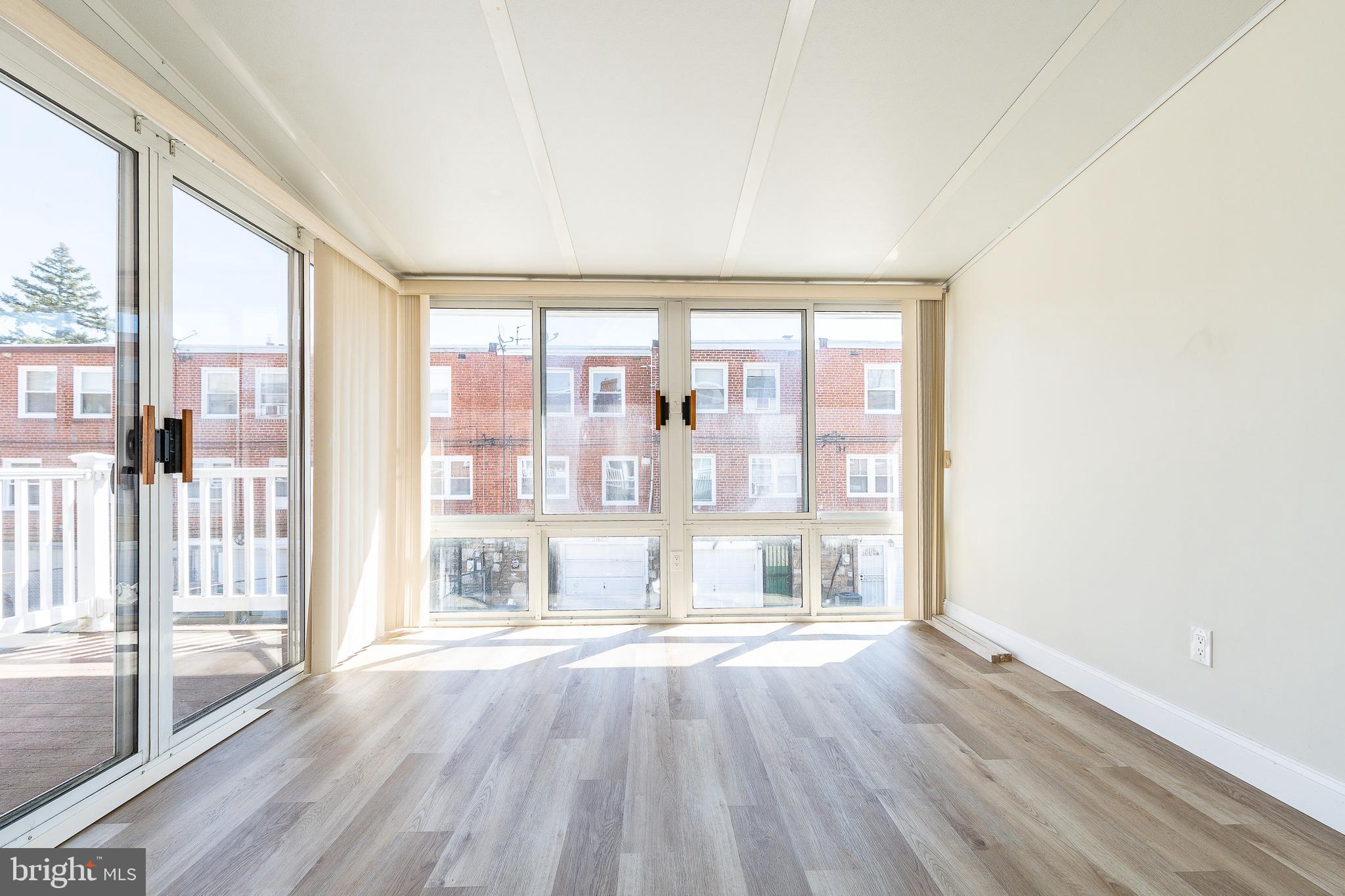 1158 E SLOCUM STREET