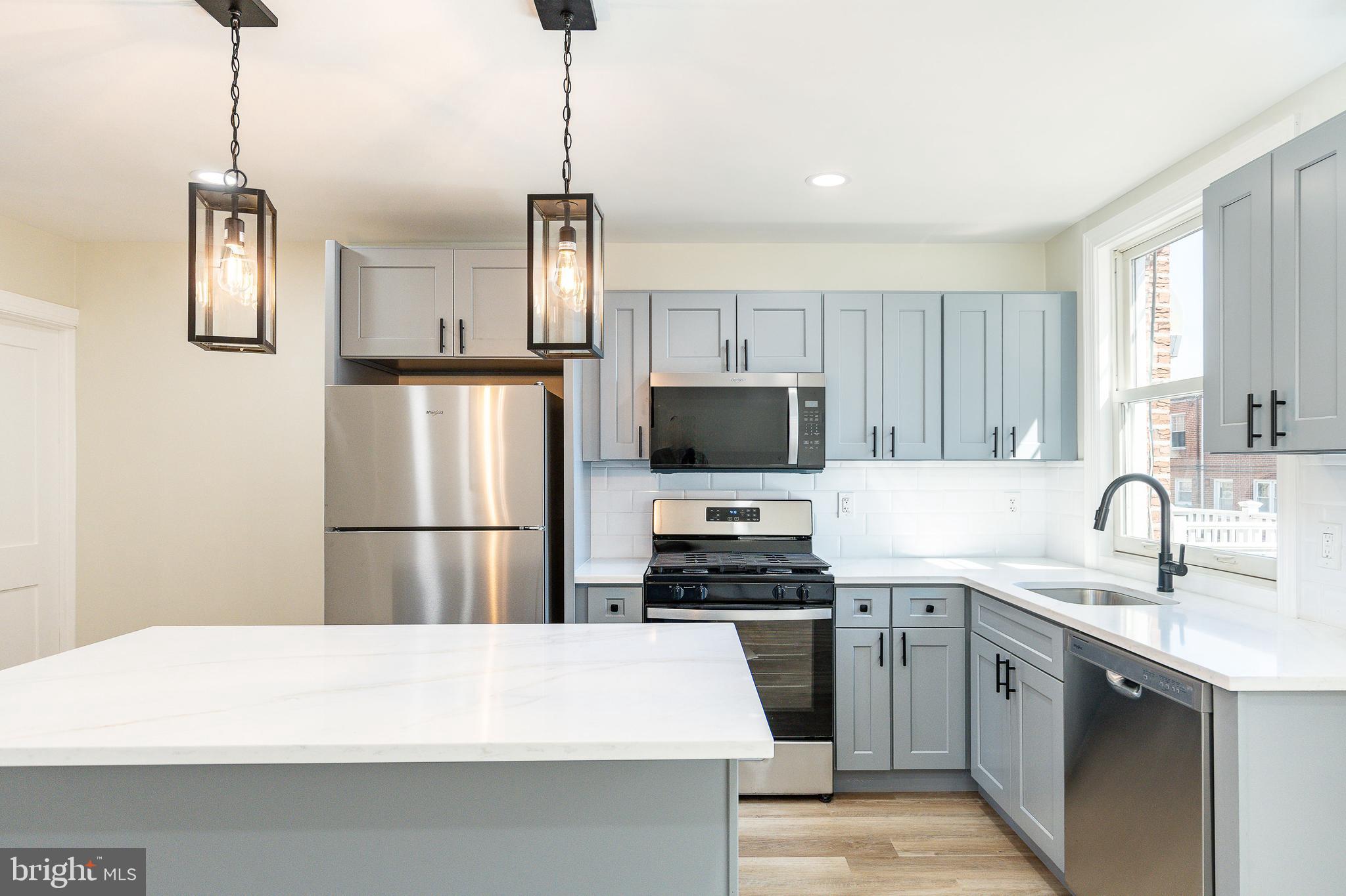 1158 E SLOCUM STREET