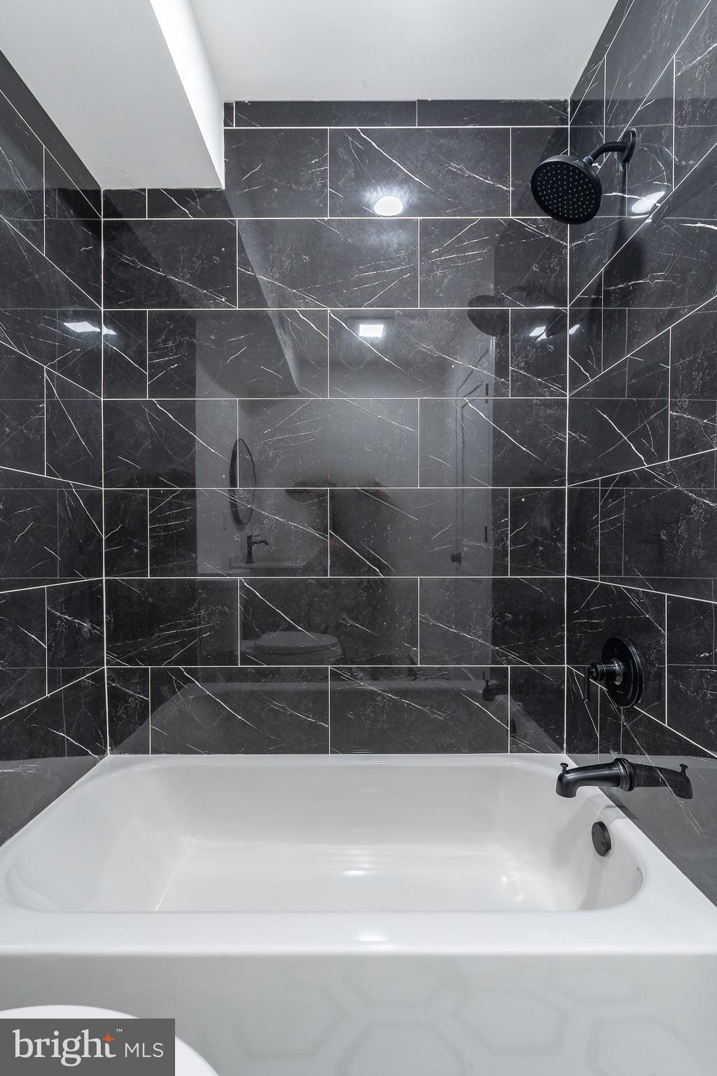 1158 E SLOCUM STREET