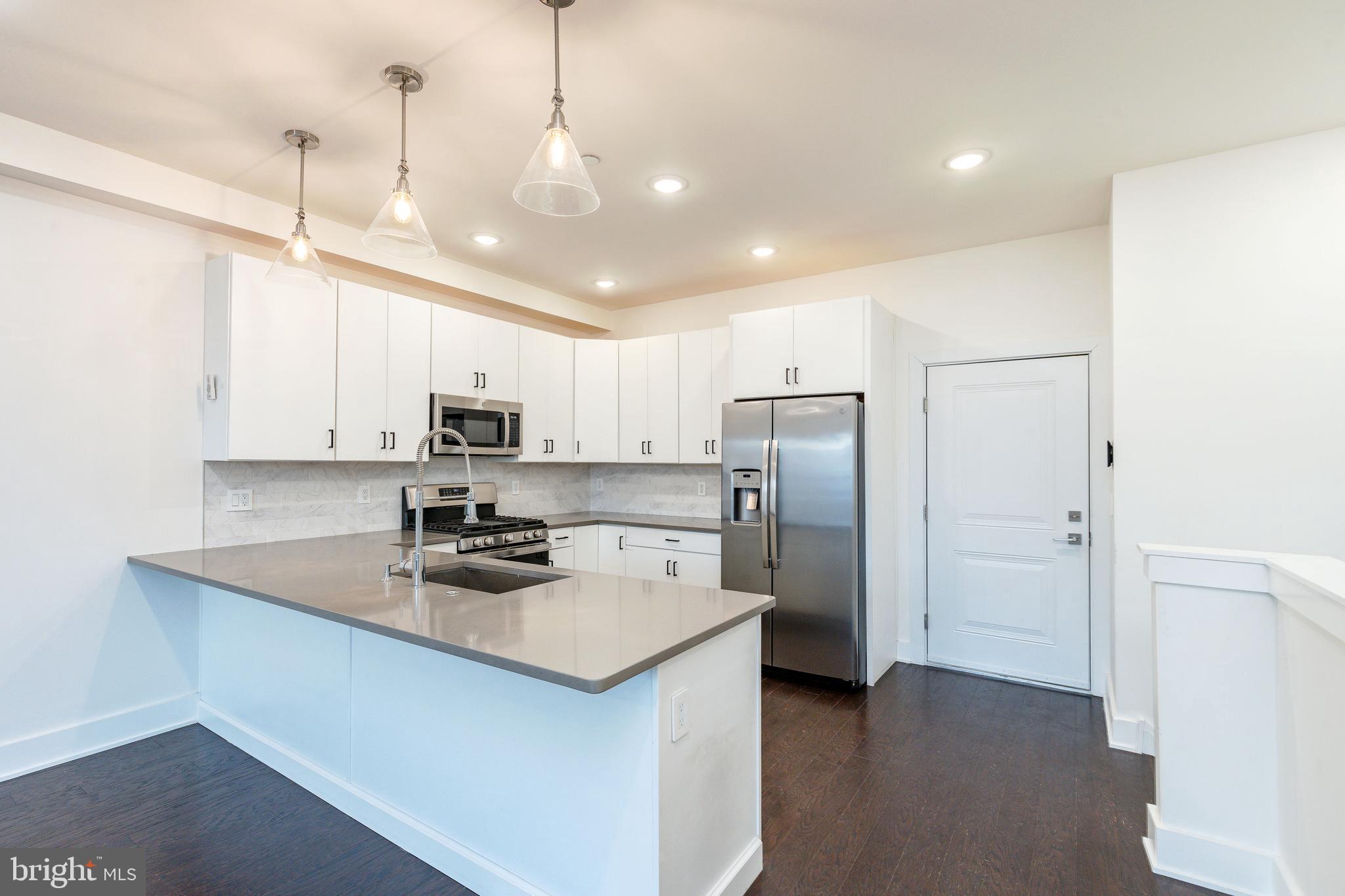 518 W MONTGOMERY AVENUE 5