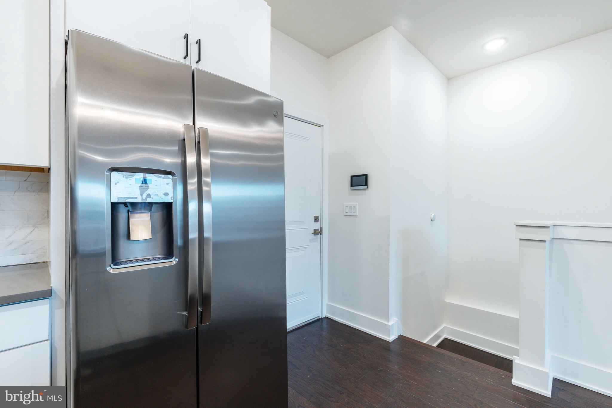 518 W MONTGOMERY AVENUE 5