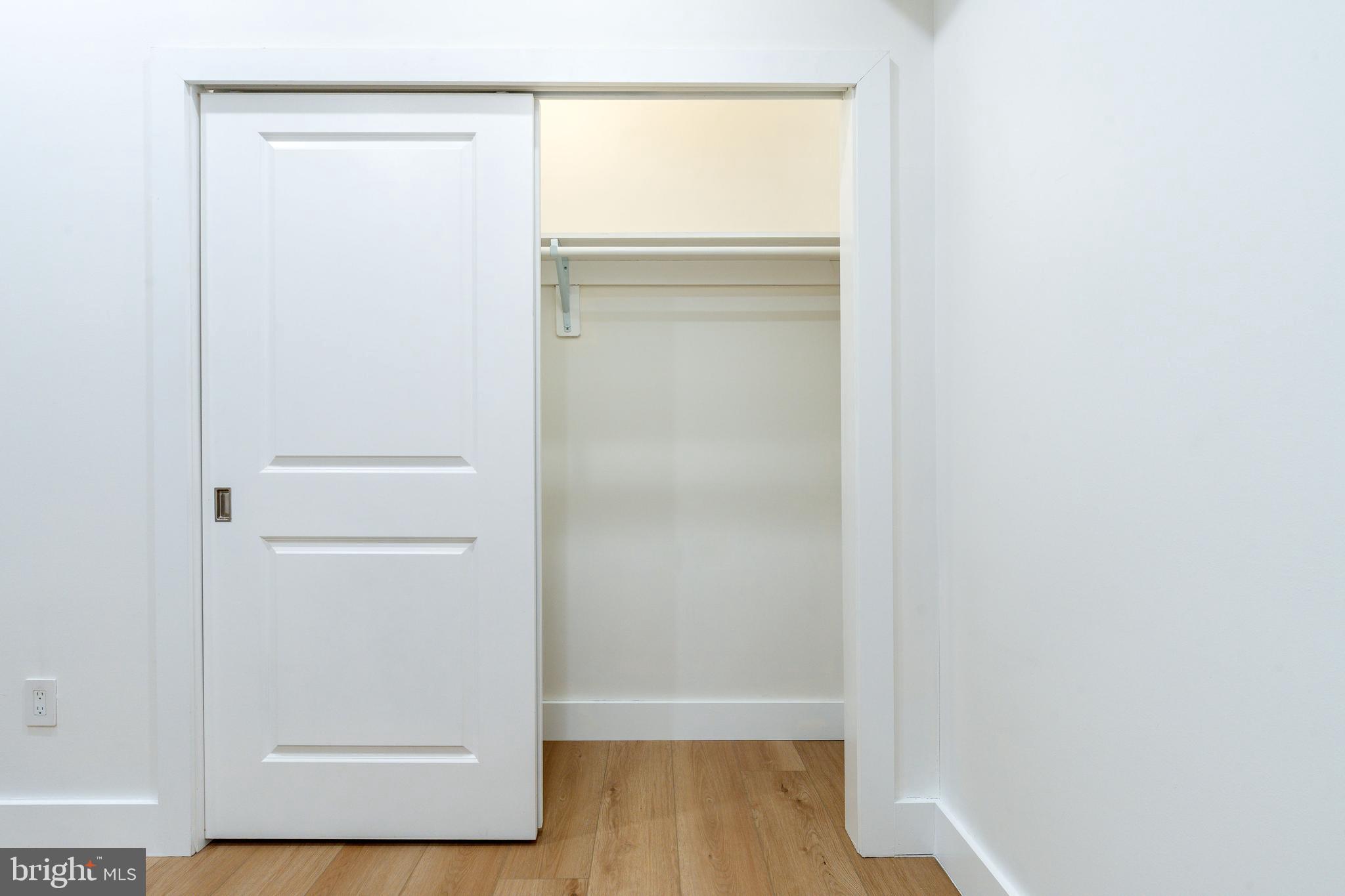 518 W MONTGOMERY AVENUE 5