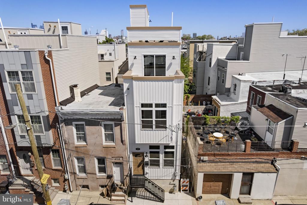 413 MERCY STREET