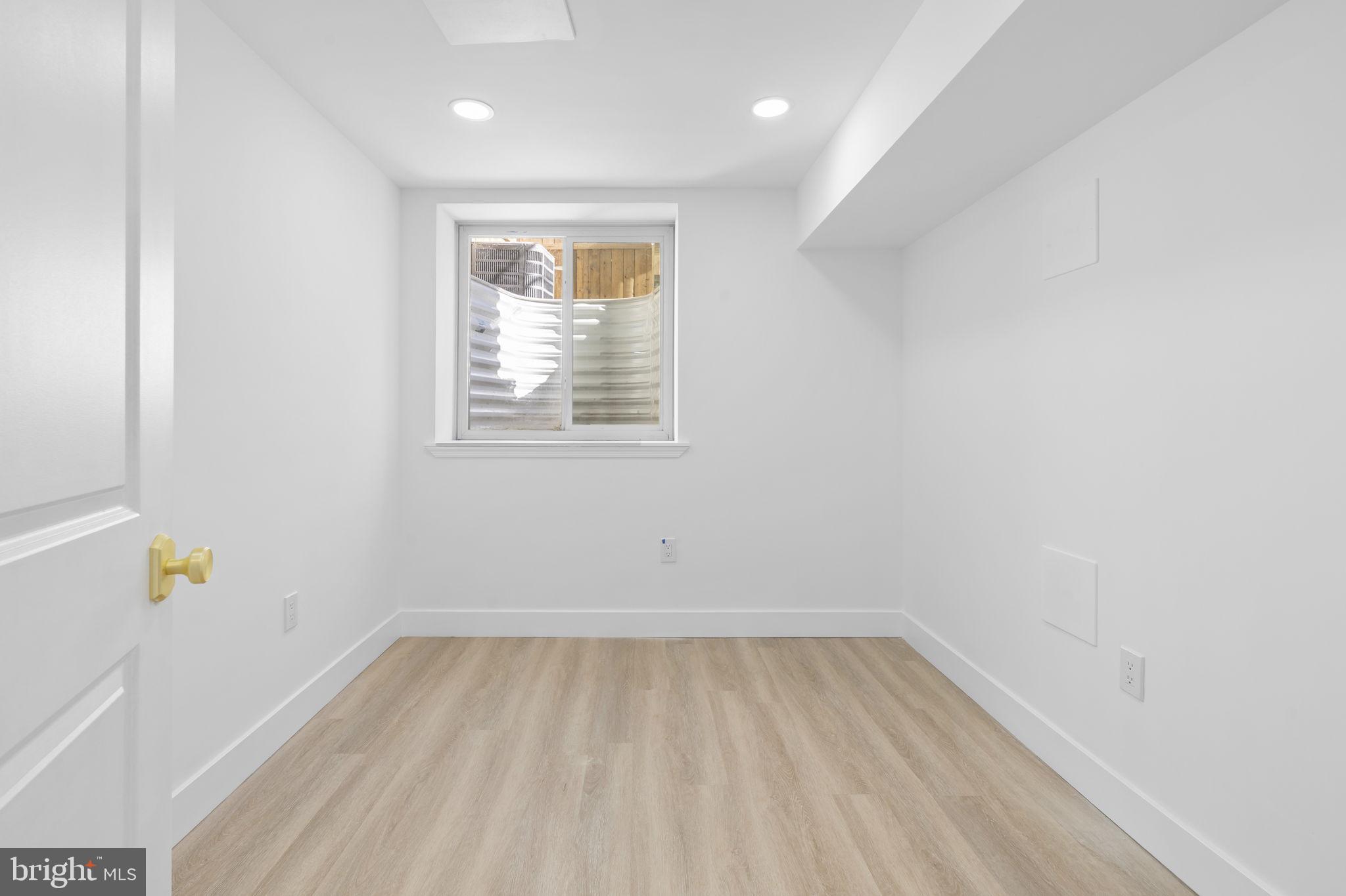 413 MERCY STREET