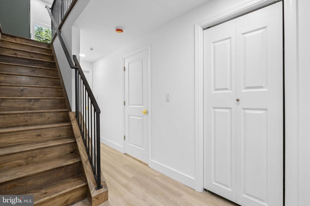 413 MERCY STREET