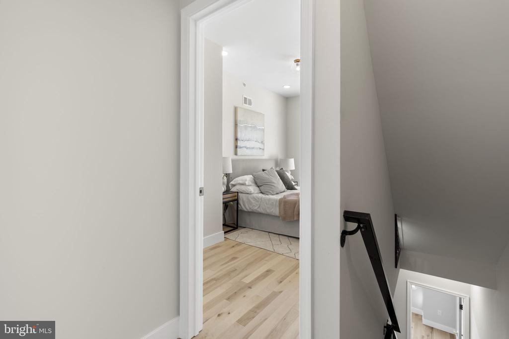 413 MERCY STREET