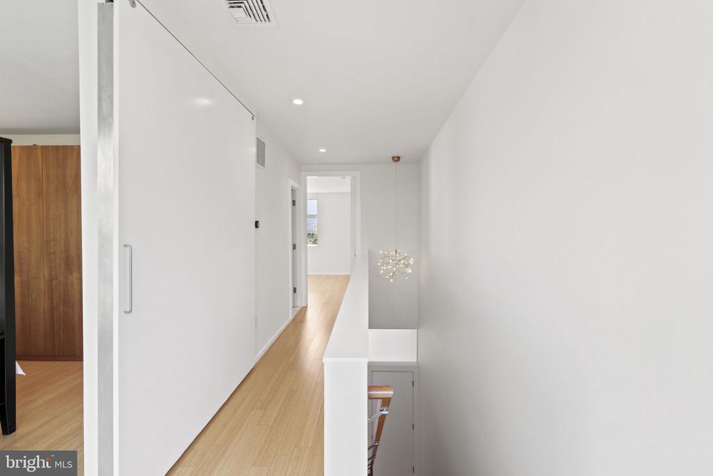 1123 N 3RD STREET