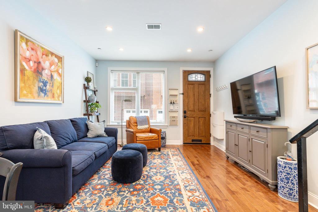 1915 KIMBALL STREET