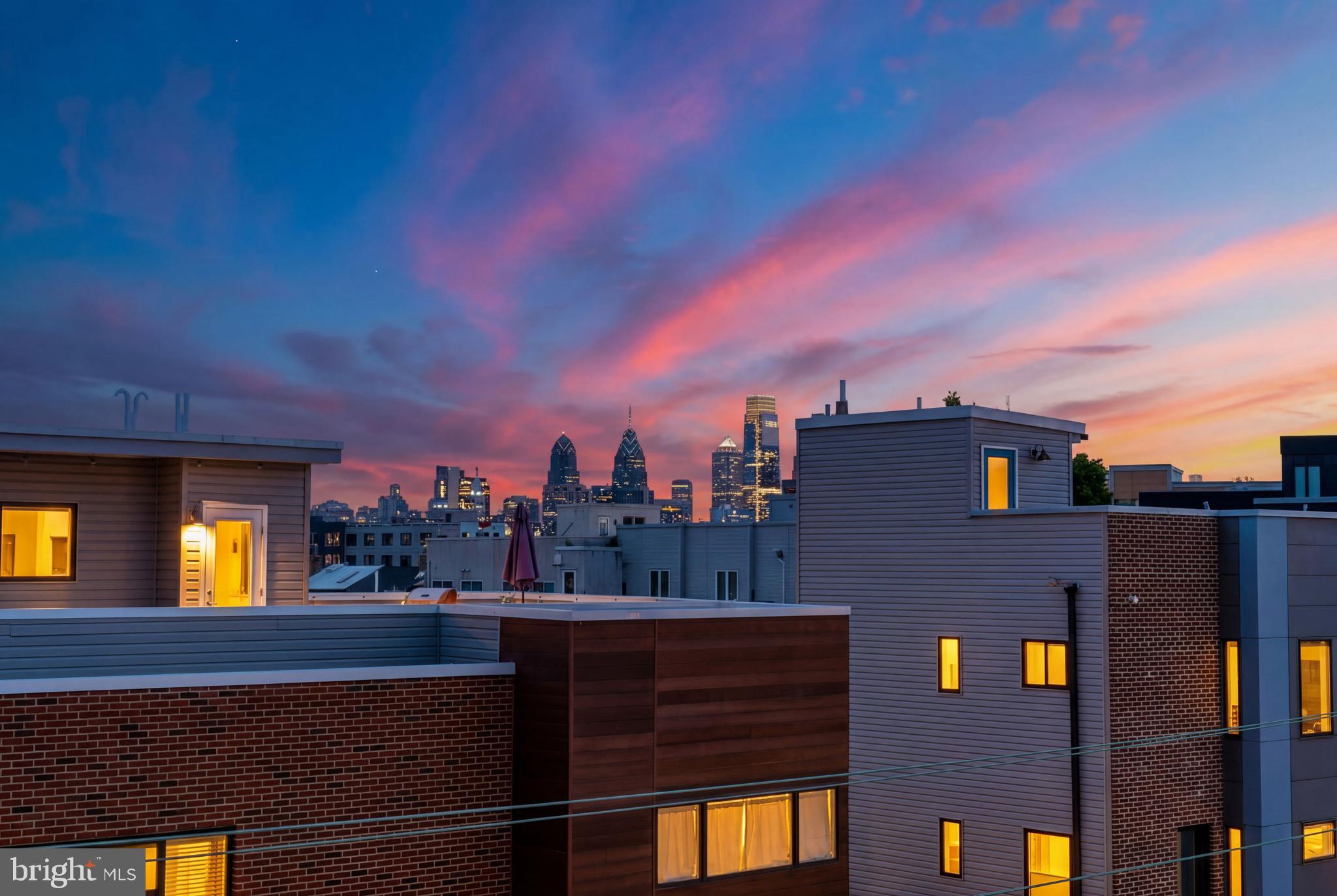 165 W THOMPSON STREET