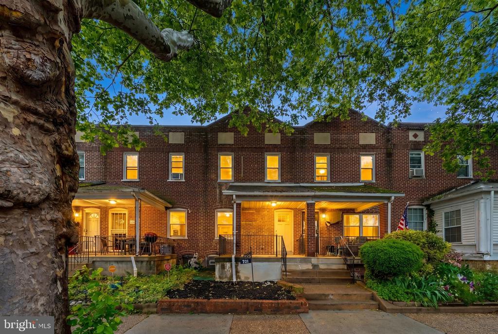 931 KENMORE ROAD