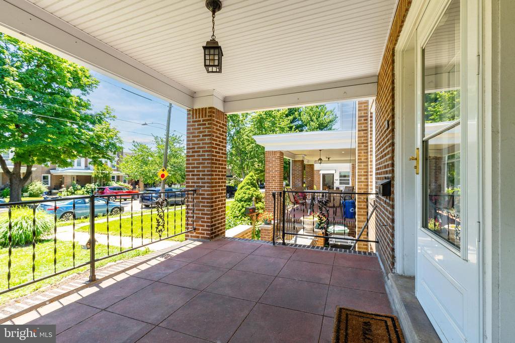 652 RECTOR STREET
