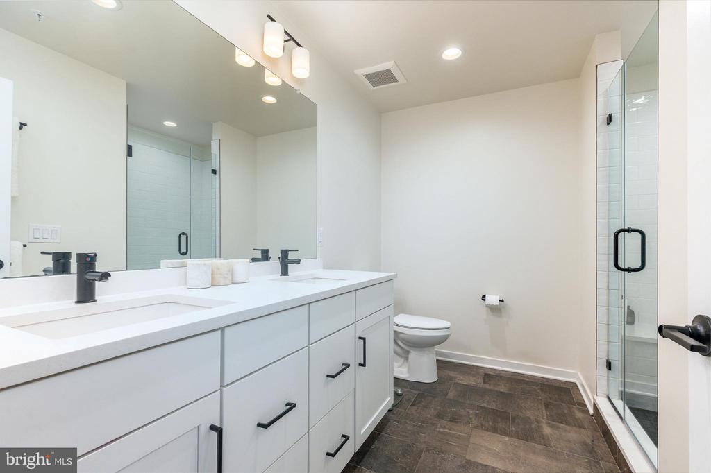3112 PIERVIEW LANE