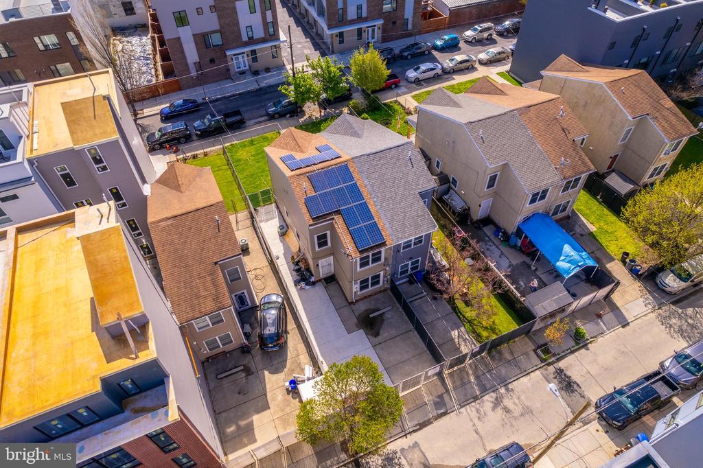 1330 N HANCOCK STREET