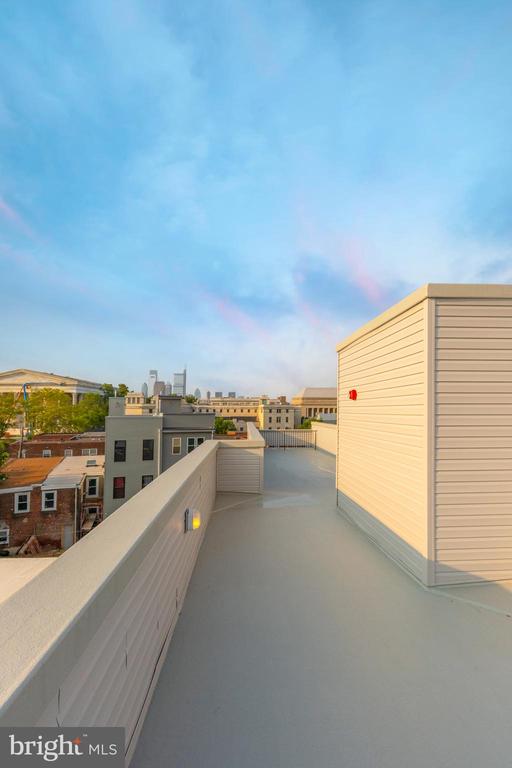 2120 W MASTER STREET Unit: 3