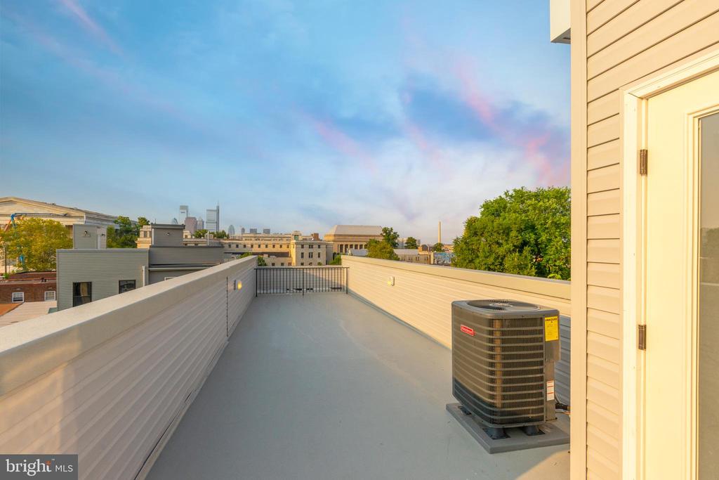 2120 W MASTER STREET Unit: 3