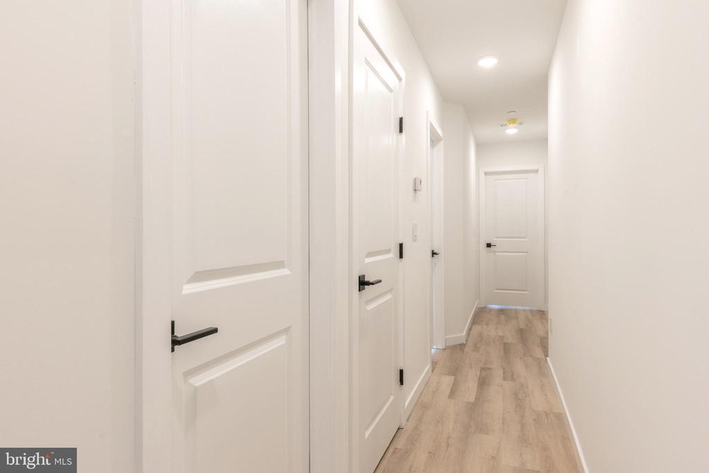 2120 W MASTER STREET Unit: 3