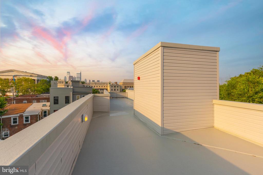 2120 W MASTER STREET Unit: 3