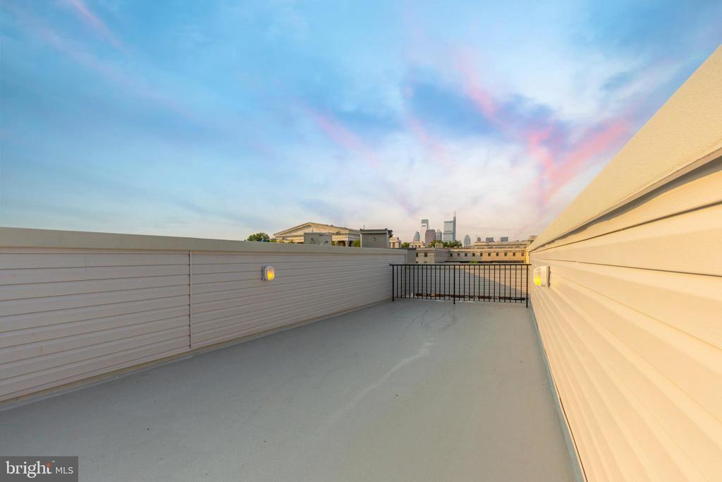 2120 W MASTER STREET Unit: 3