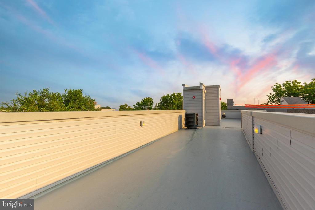 2120 W MASTER STREET Unit: 3