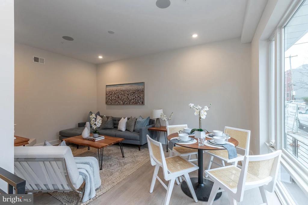 1754 WYLIE STREET Unit: 2